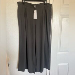 Eileen Fisher Wide Leg Pant in the Color Bark